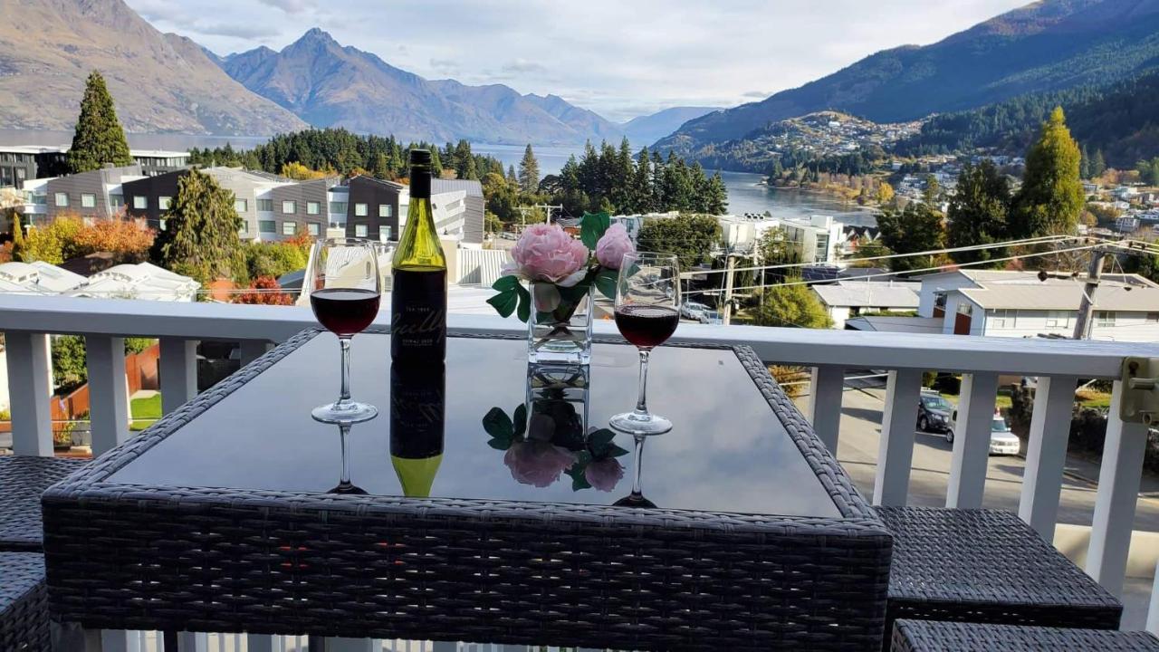 Central Lakeview Apartment With Amazing Rooftop 镇上湖景三室套房 Queenstown Dış mekan fotoğraf