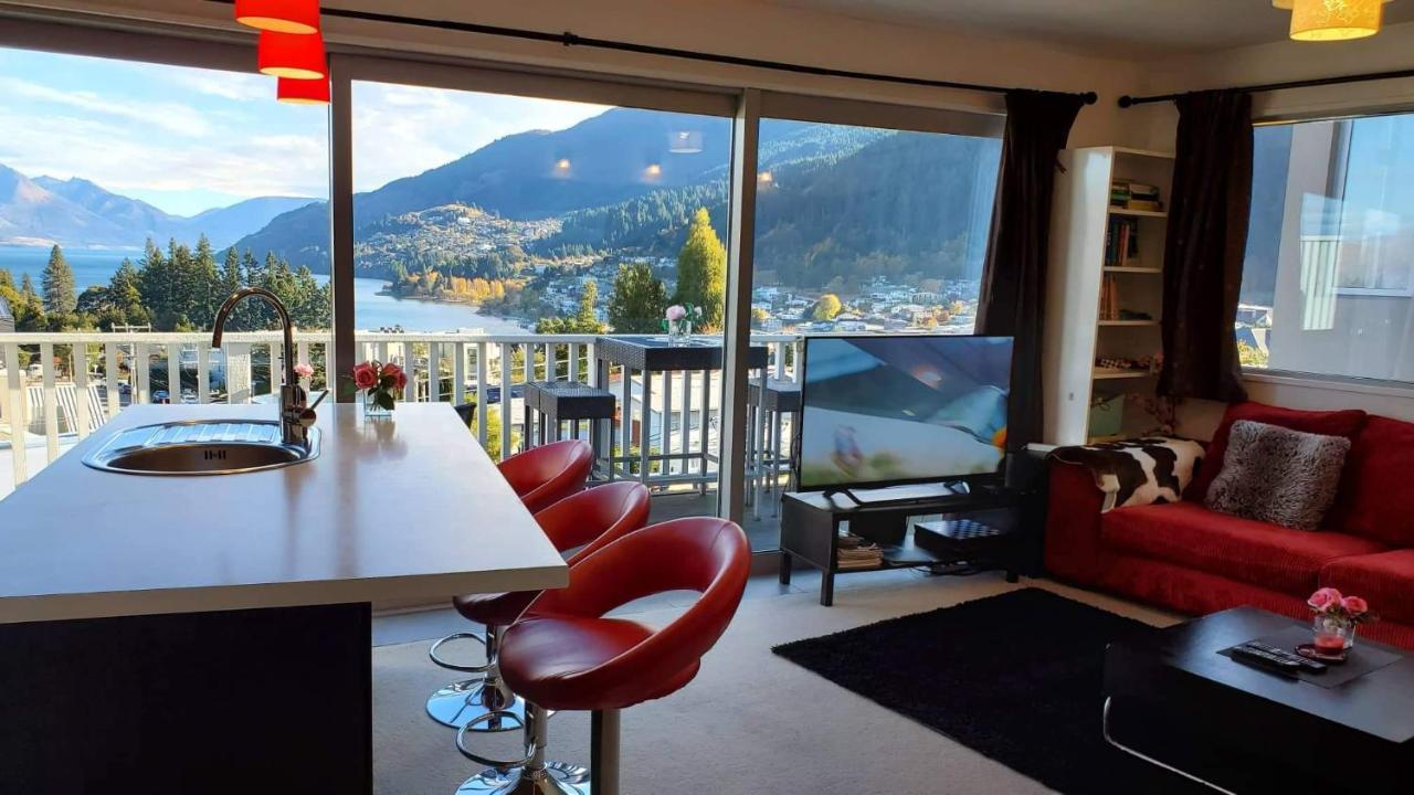 Central Lakeview Apartment With Amazing Rooftop 镇上湖景三室套房 Queenstown Dış mekan fotoğraf